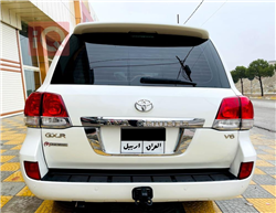 تۆیۆتا لاند کروزەر